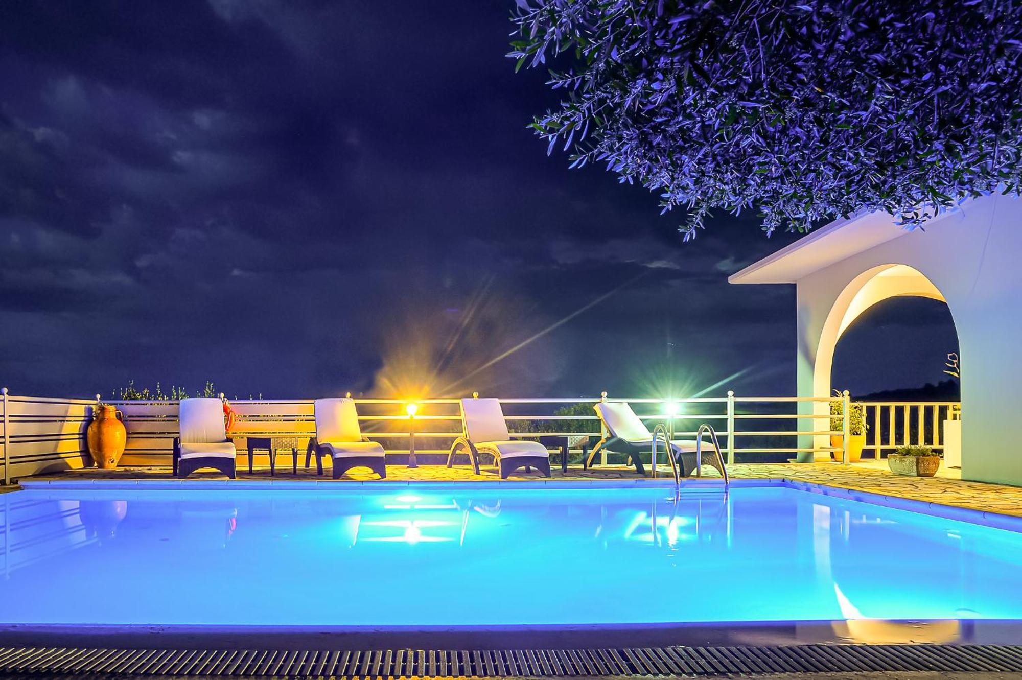 Lioniskari Seaviews - Paxoi'S Private Pool Oasis Villa Porto Ozias Dış mekan fotoğraf